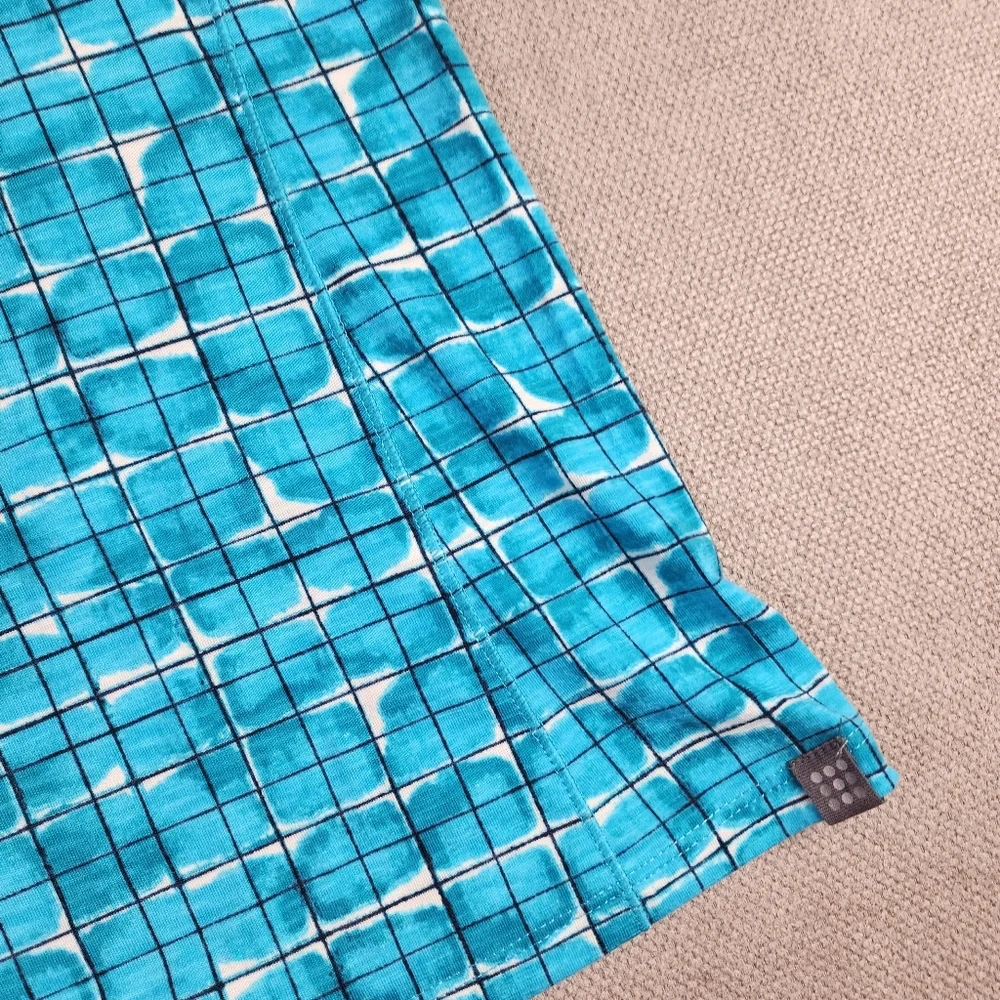 NWT Title Nine Matahari Blue Shibori Blocks Racerback Tank Size XL Stinkstopper - Picture 9 of 14